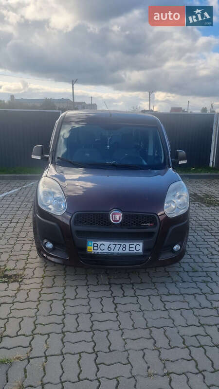 Минивэн Fiat Doblo 2013 в Яворове