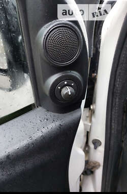 Грузовой фургон Fiat Doblo 2013 в 