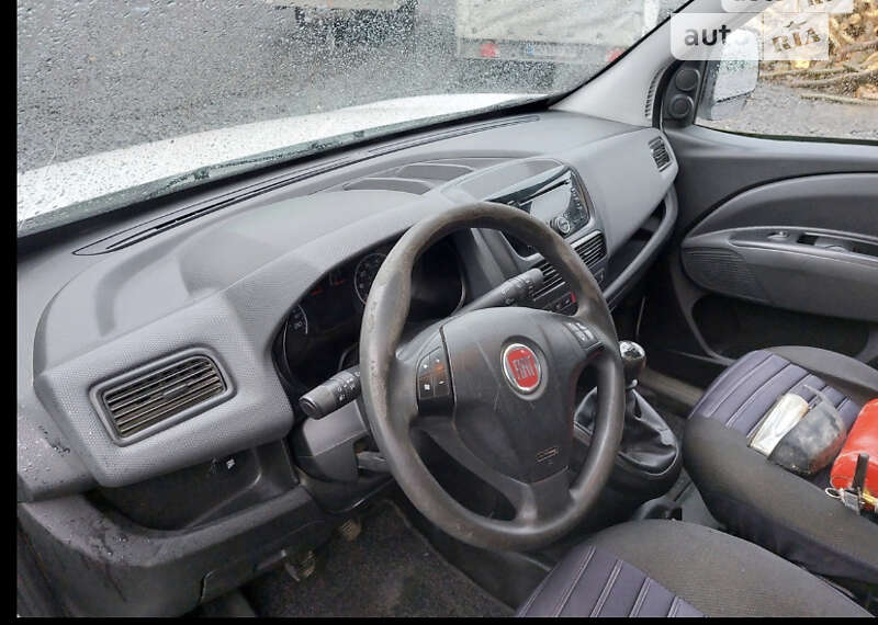 Грузовой фургон Fiat Doblo 2013 в Мукачево фото 9 Грузовой фургон Fiat Doblo 2013 в Мукачево