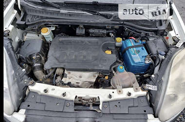 Грузовой фургон Fiat Doblo 2013 в 