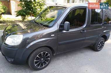 Мінівен Fiat Doblo 2012 в Києві