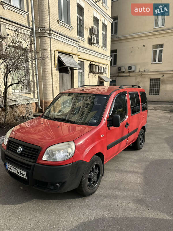 Минивэн Fiat Doblo 2007 в Харькове