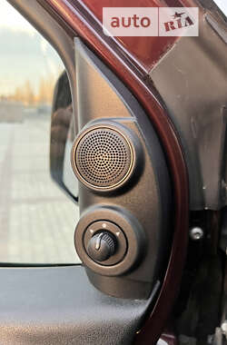 Минивэн Fiat Doblo 2011 в 