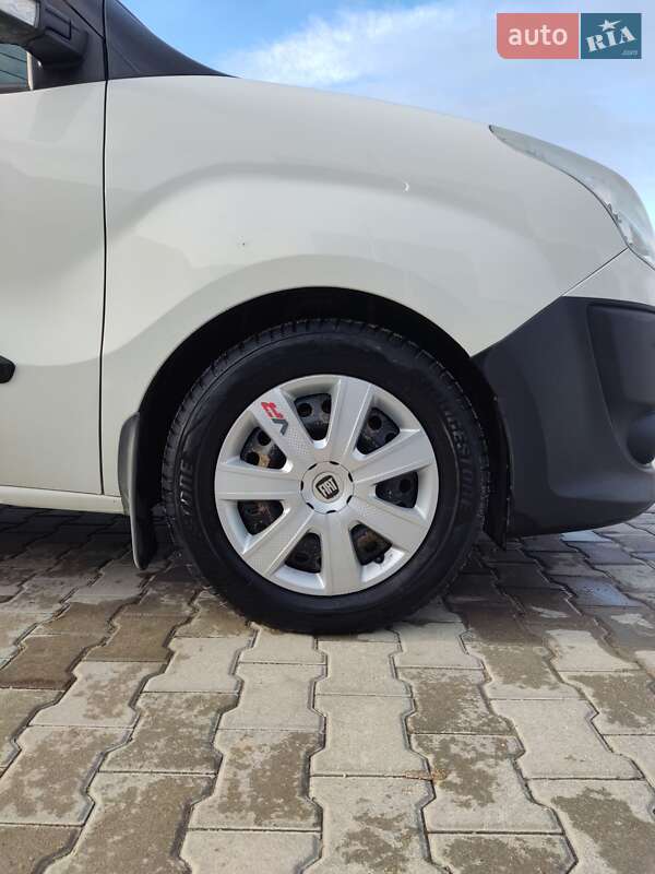 Минивэн Fiat Doblo 2014 в Сокирянах