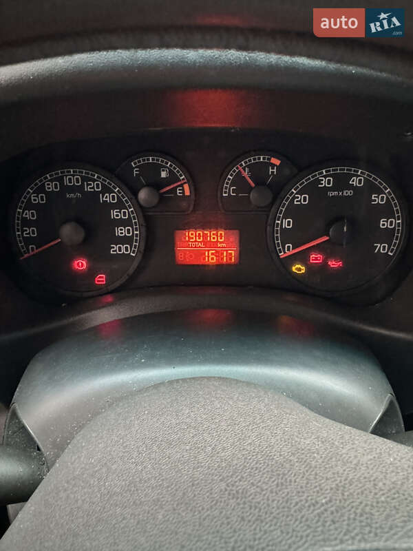 Минивэн Fiat Doblo 2007 в Снятине