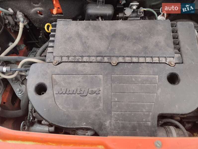 Минивэн Fiat Doblo 2010 в Ровно