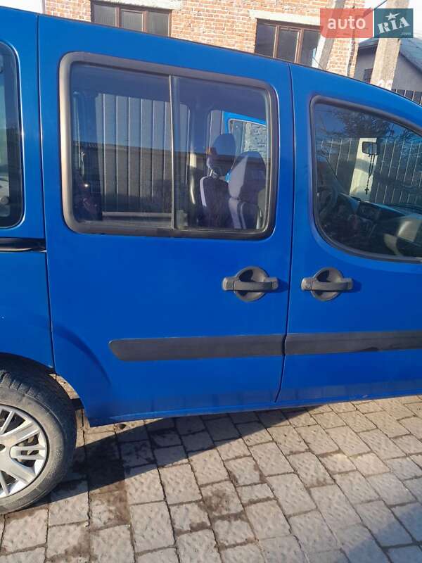Минивэн Fiat Doblo 2007 в Львове