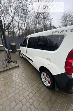 Мінівен Fiat Doblo 2010 в Івано-Франківську