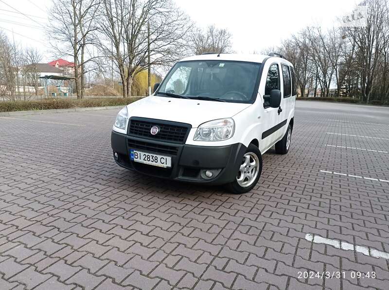 Мінівен Fiat Doblo 2008 в Миргороді