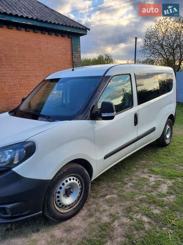 Минивэн Fiat Doblo 2018 в Полтаве фото 3 Минивэн Fiat Doblo 2018 в Полтаве