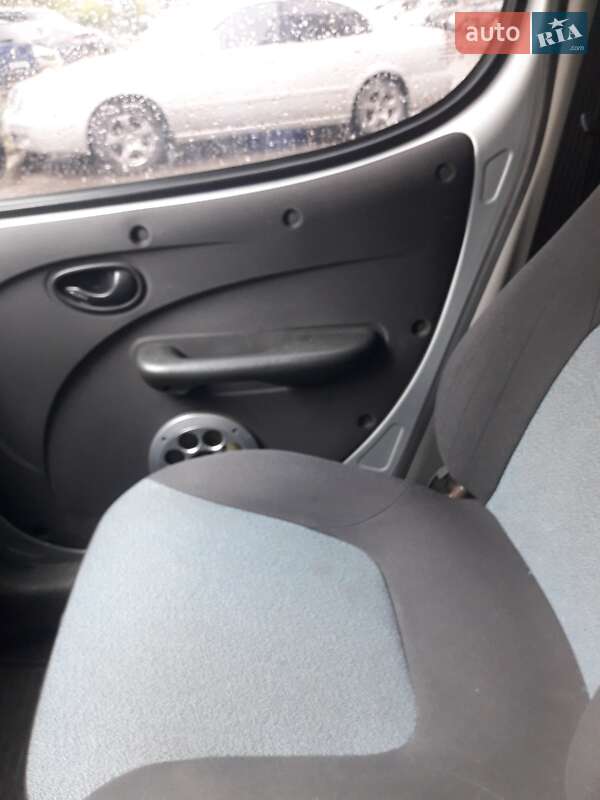 Минивэн Fiat Doblo 2009 в Харькове