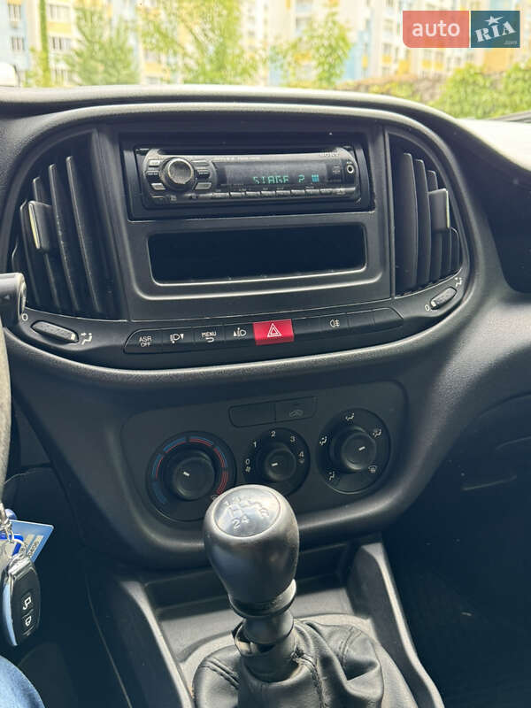 Вантажний фургон Fiat Doblo 2016 в Києві фото 9 Вантажний фургон Fiat Doblo 2016 в Києві