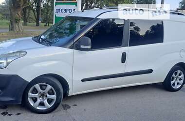 Вантажопасажирський фургон Fiat Doblo 2012 в Дніпрі