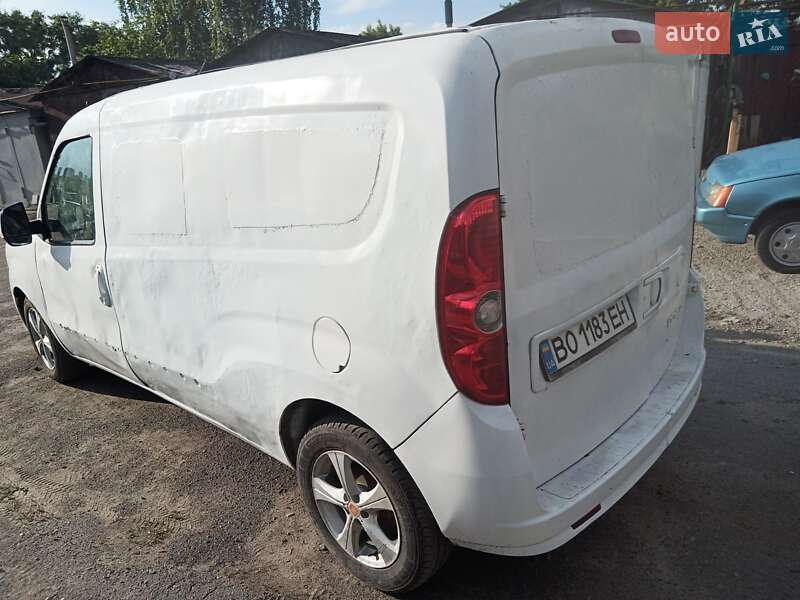 Минивэн Fiat Doblo 2010 в Киеве фото 8 Минивэн Fiat Doblo 2010 в Киеве
