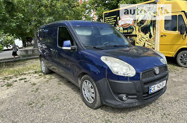 Вантажний фургон Fiat Doblo 2012 в Чернівцях