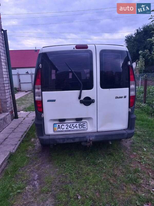 Минивэн Fiat Doblo 2002 в Ратным