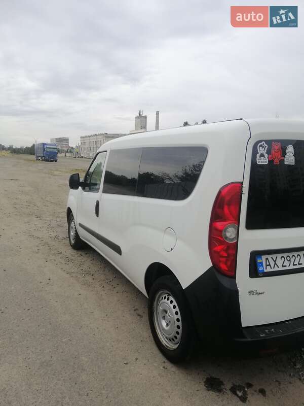 Минивэн Fiat Doblo 2012 в Харькове