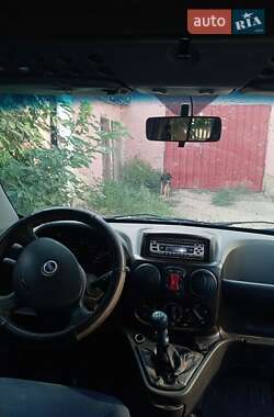 Минивэн Fiat Doblo 2003 в 