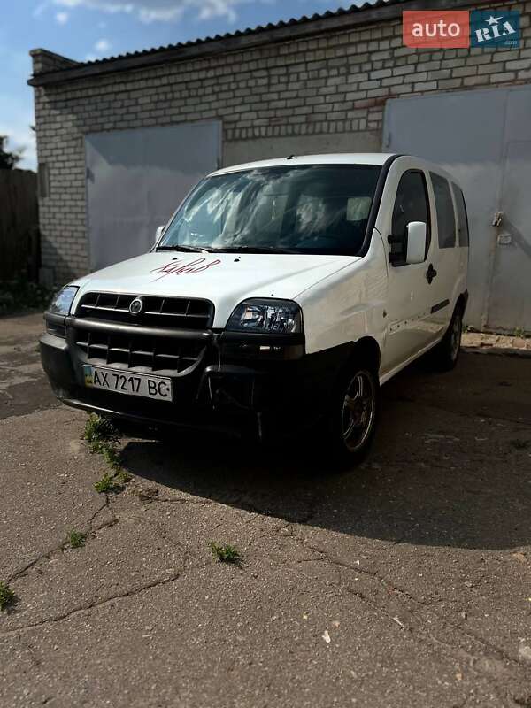Минивэн Fiat Doblo 2003 в Харькове