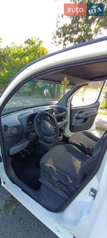 Минивэн Fiat Doblo 2006 в Городище