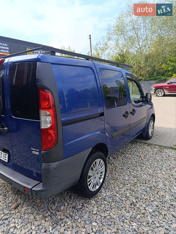 Минивэн Fiat Doblo 2006 в Калуше