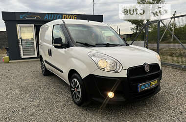 Вантажний фургон Fiat Doblo 2011 в Іршаві