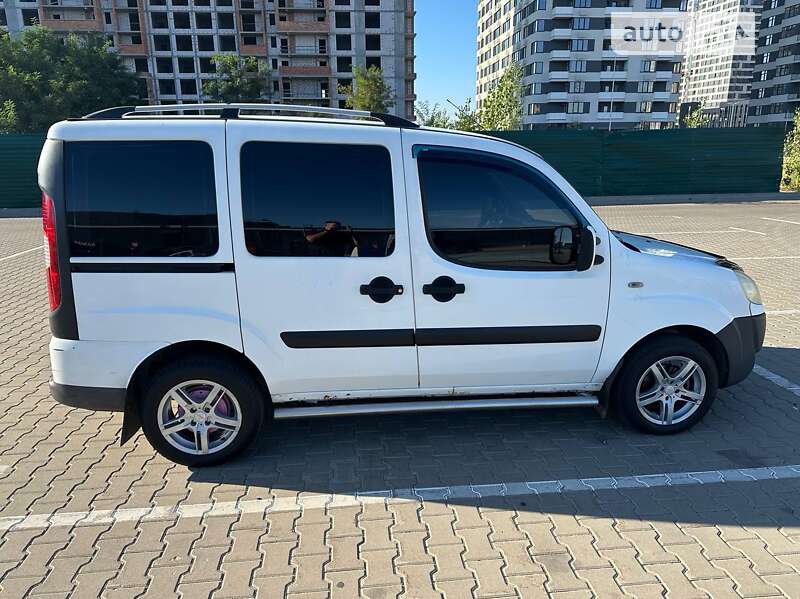 Минивэн Fiat Doblo 2007 в Броварах