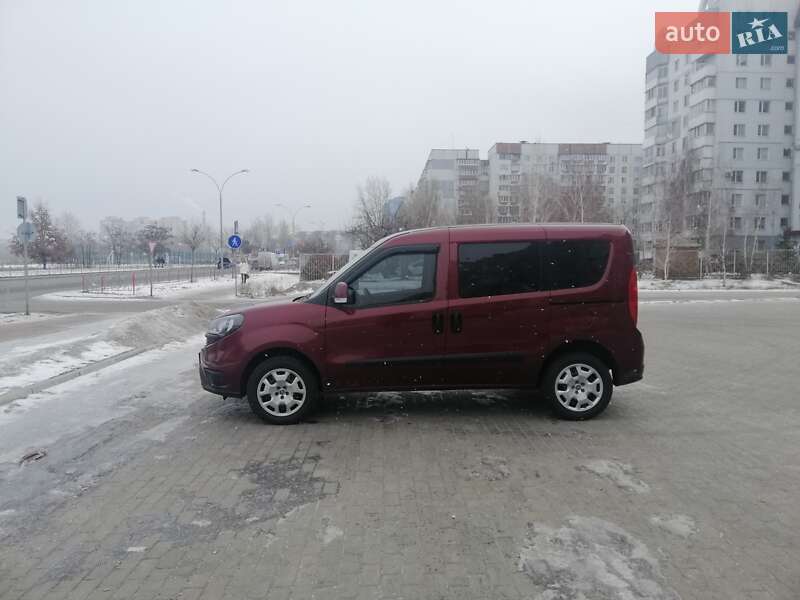 Мінівен Fiat Doblo 2019 в Черкасах