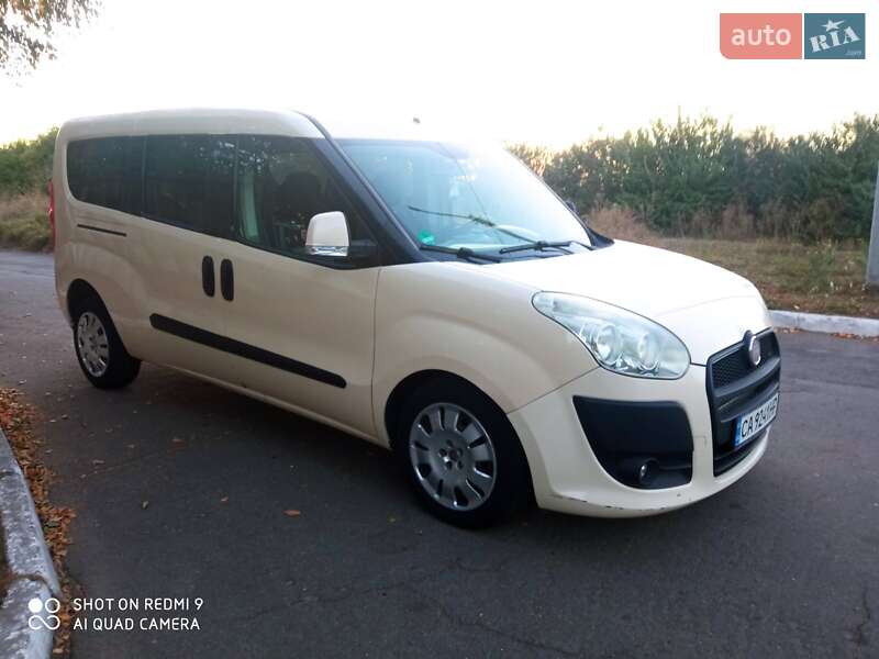 Мінівен Fiat Doblo 2010 в Черкасах фото 2 Мінівен Fiat Doblo 2010 в Черкасах