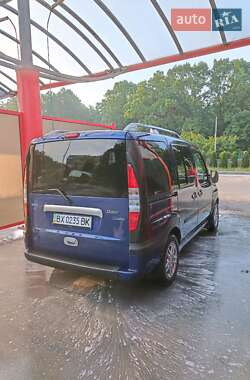 Минивэн Fiat Doblo 2005 в 