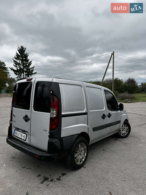 Вантажний фургон Fiat Doblo 2008 в Хмільнику