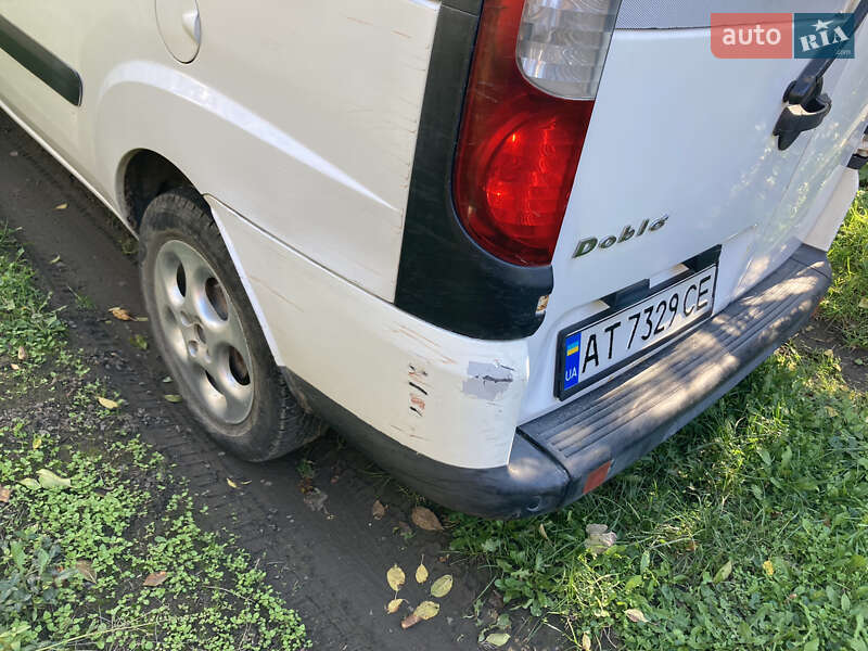Минивэн Fiat Doblo 2006 в Ивано-Франковске