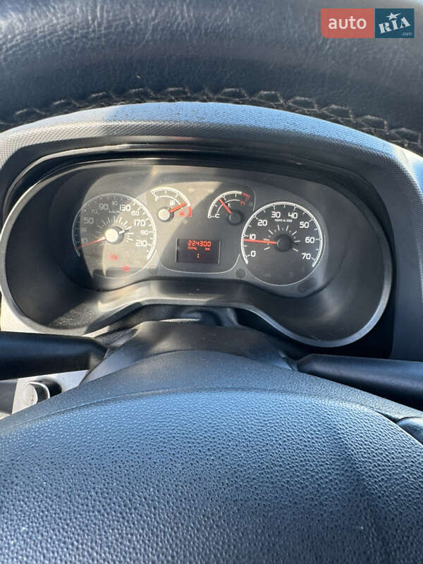 Мінівен Fiat Doblo 2011 в Кривому Розі