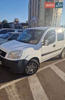 Мінівен Fiat Doblo 2007 в Києві