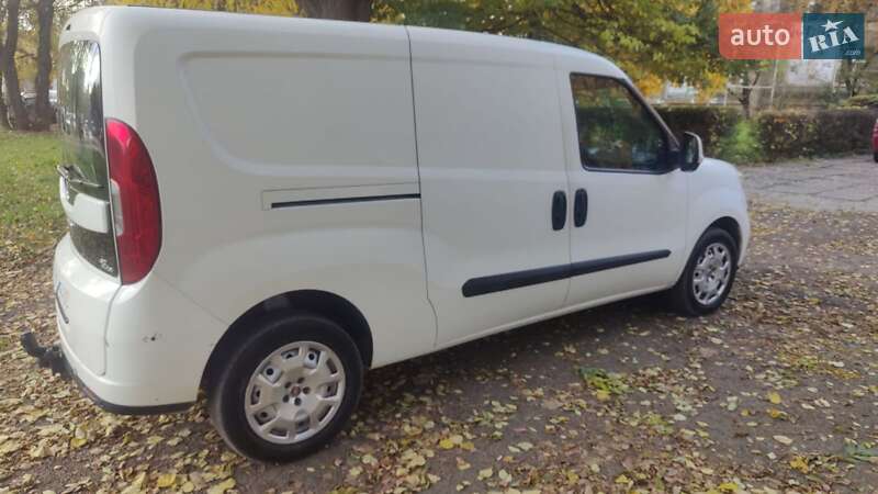 Грузовой фургон Fiat Doblo 2015 в Черновцах