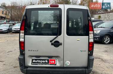 Минивэн Fiat Doblo 2004 в 