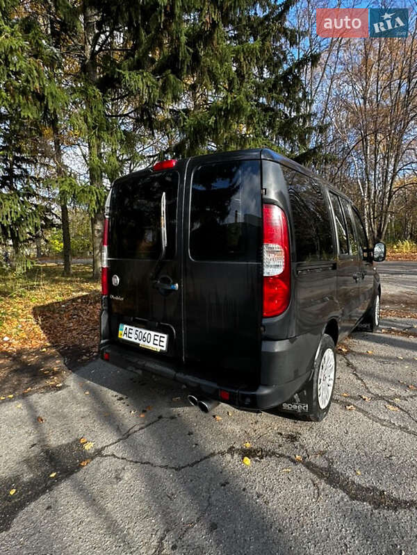 Минивэн Fiat Doblo 2008 в Днепре