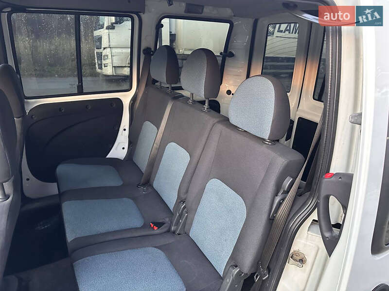 Минивэн Fiat Doblo 2015 в Львове фото 18 Минивэн Fiat Doblo 2015 в Львове