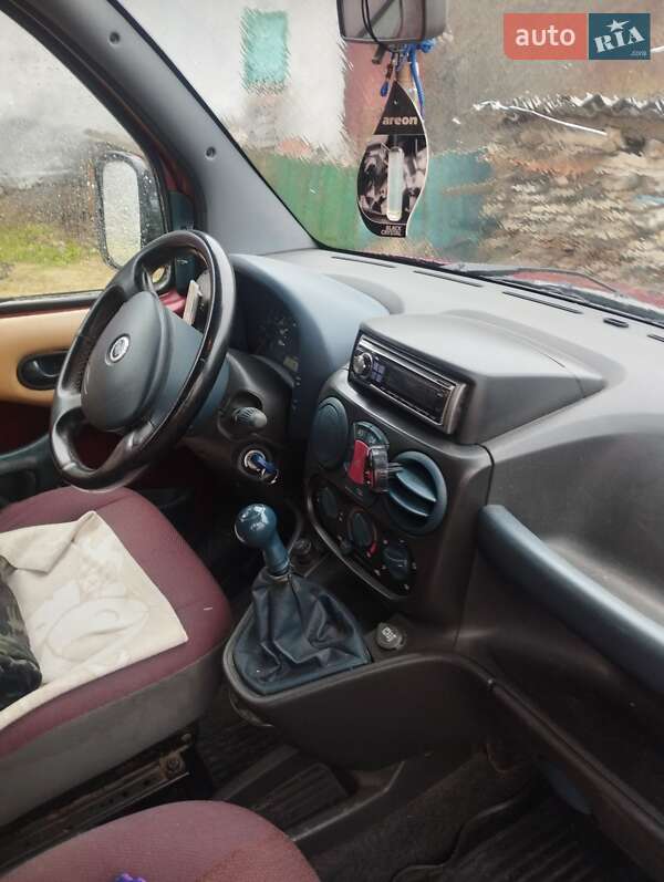 Минивэн Fiat Doblo 2002 в Черновцах