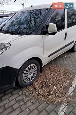 Грузопассажирский фургон Fiat Doblo 2012 в Днепре