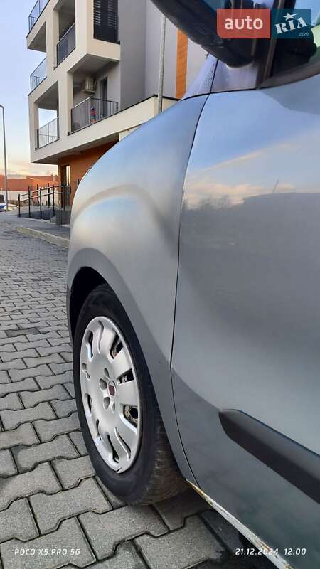 Мінівен Fiat Doblo 2011 в Тернополі