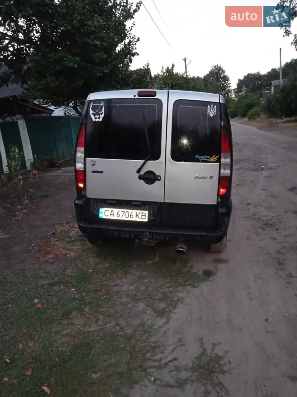 Минивэн Fiat Doblo 2001 в 
