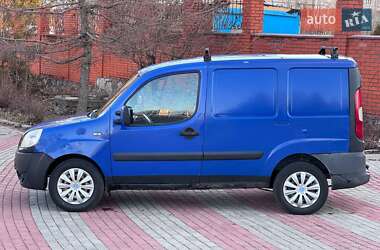 Вантажний фургон Fiat Doblo 2006 в Запоріжжі