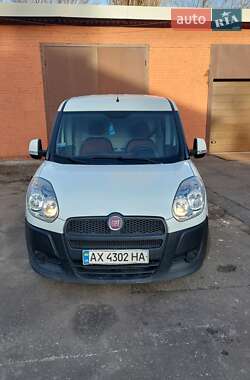 Вантажний фургон Fiat Doblo 2014 в Харкові