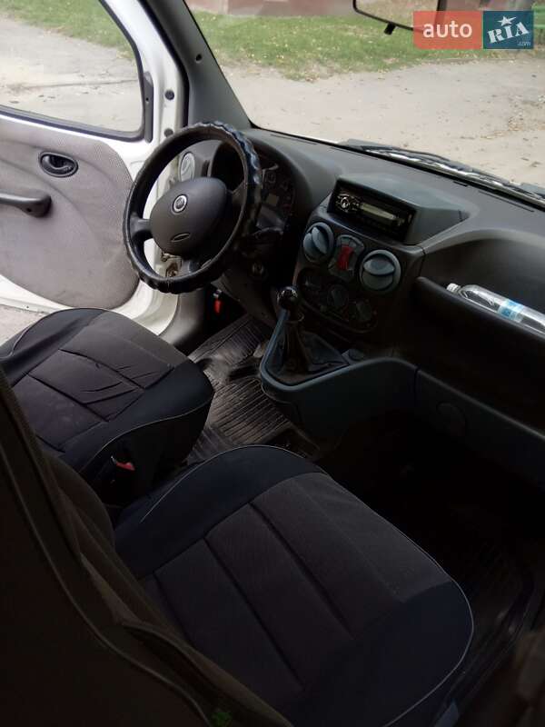 Минивэн Fiat Doblo 2005 в Тернополе