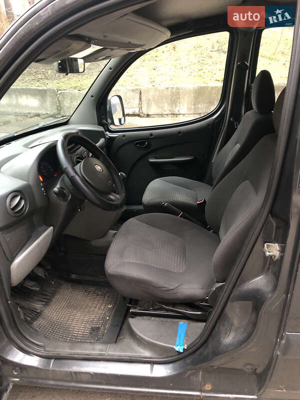 Минивэн Fiat Doblo 2008 в Днепре