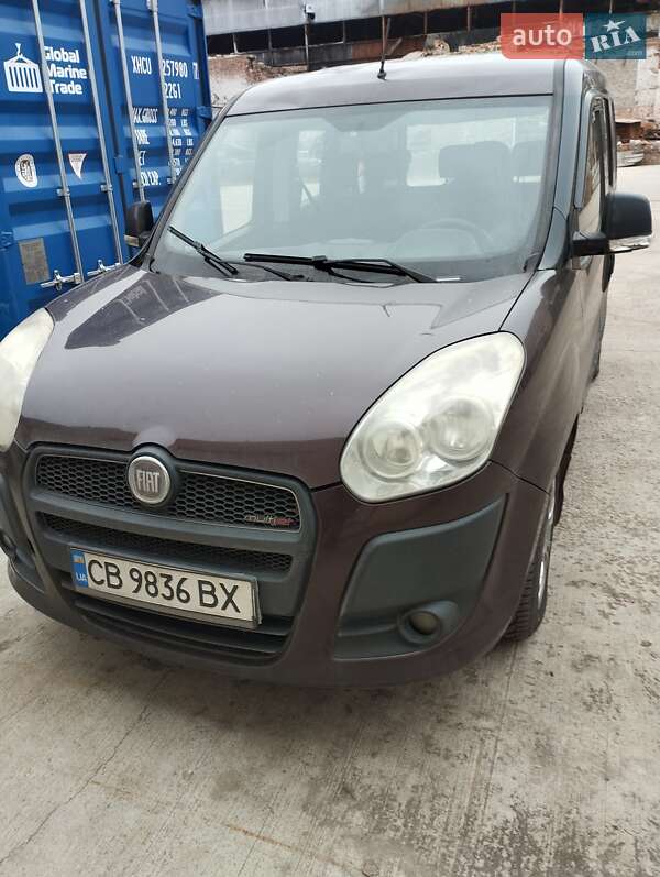 Fiat Doblo 2010