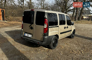 Минивэн Fiat Doblo 2012 в 