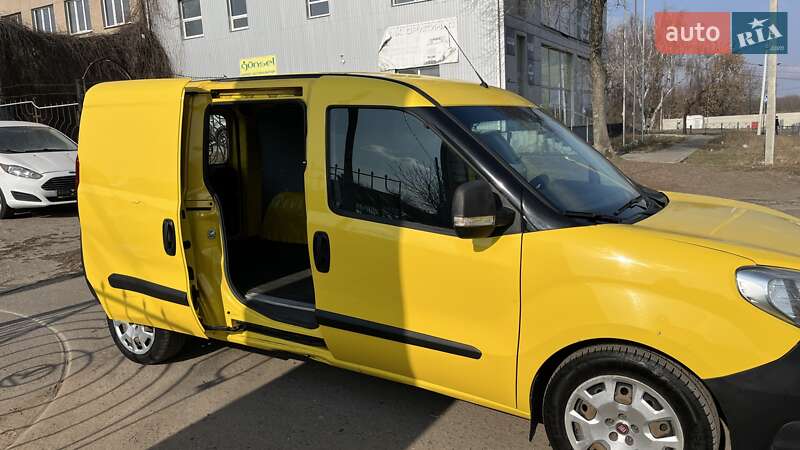 Грузовой фургон Fiat Doblo 2015 в Николаеве