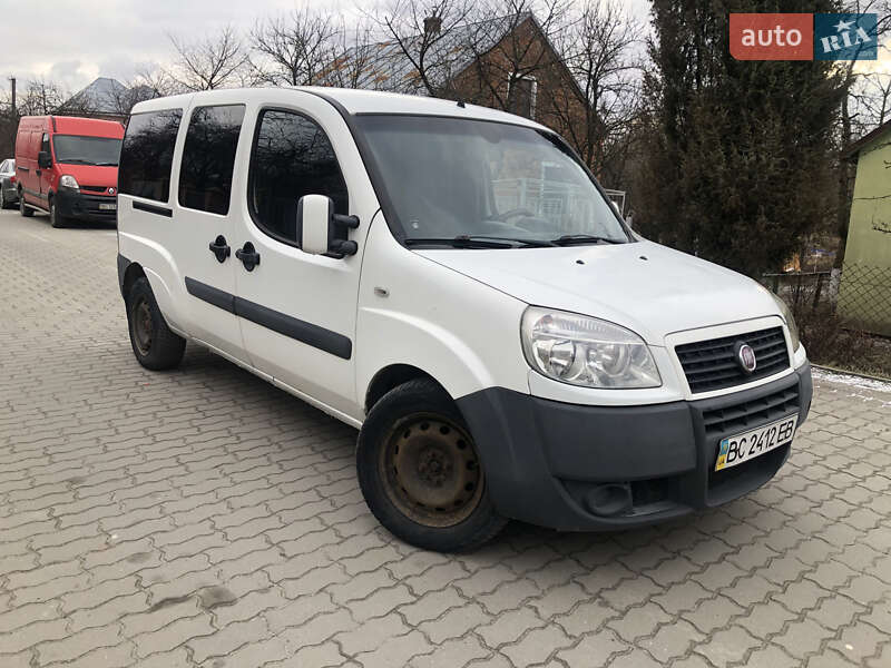 Минивэн Fiat Doblo 2008 в Львове